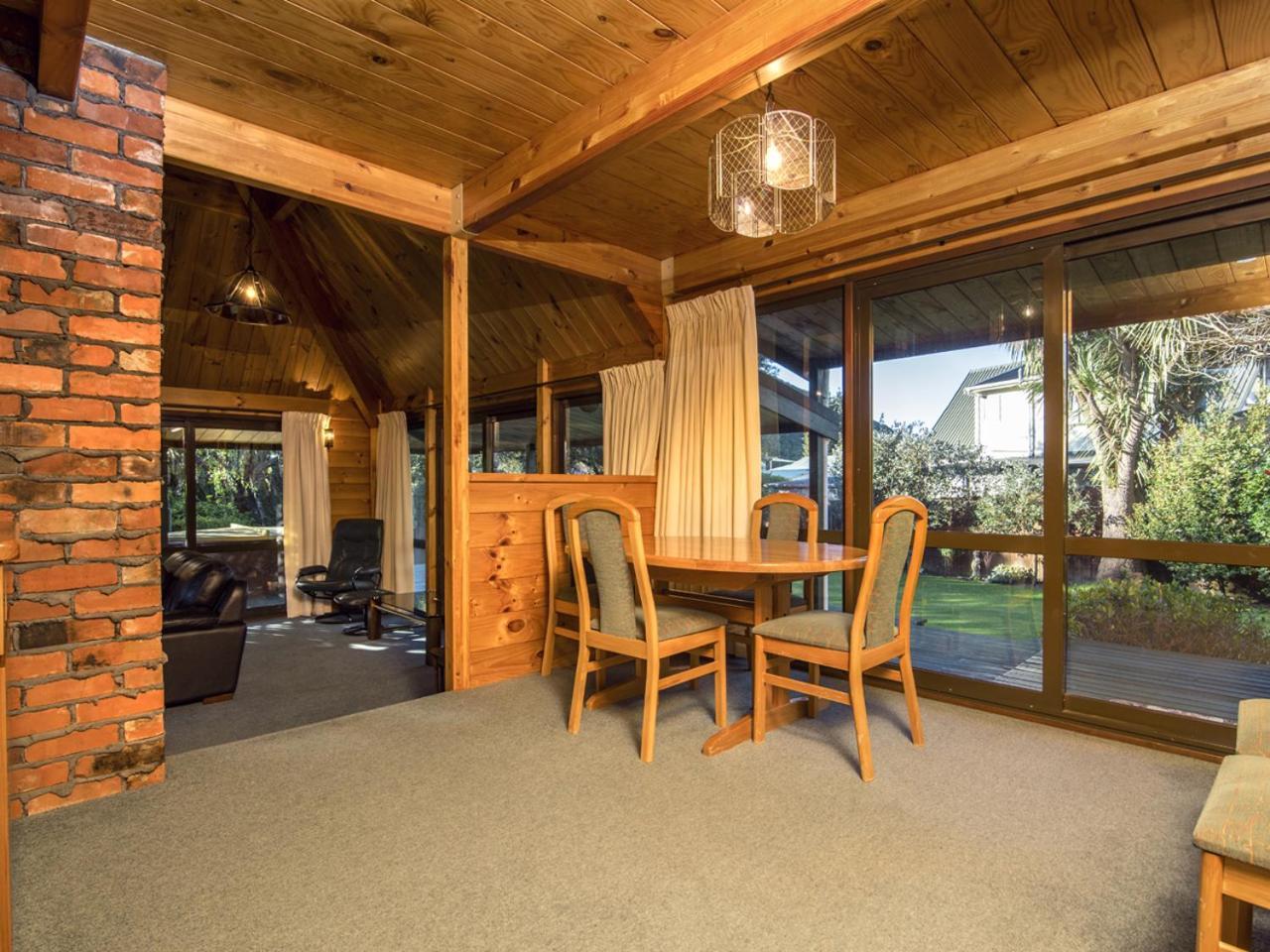 Bed and Breakfast Mulberry House Picton Exteriér fotografie